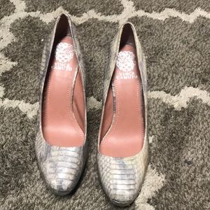 High snake skin pumps